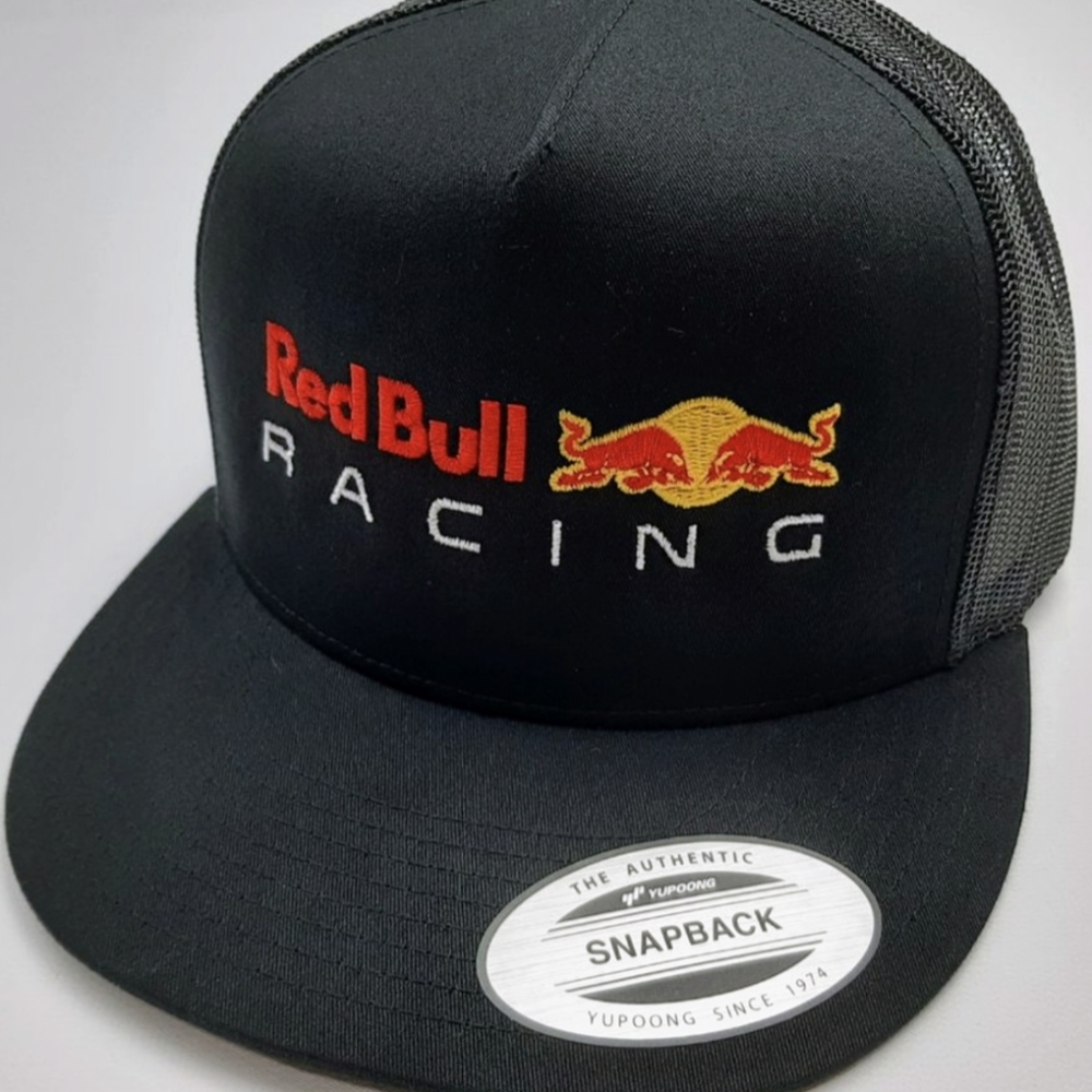 Red Bull Racing Retro Vintage Style Grand Prix Formula 1 F1 Racing Gear Swag Mer